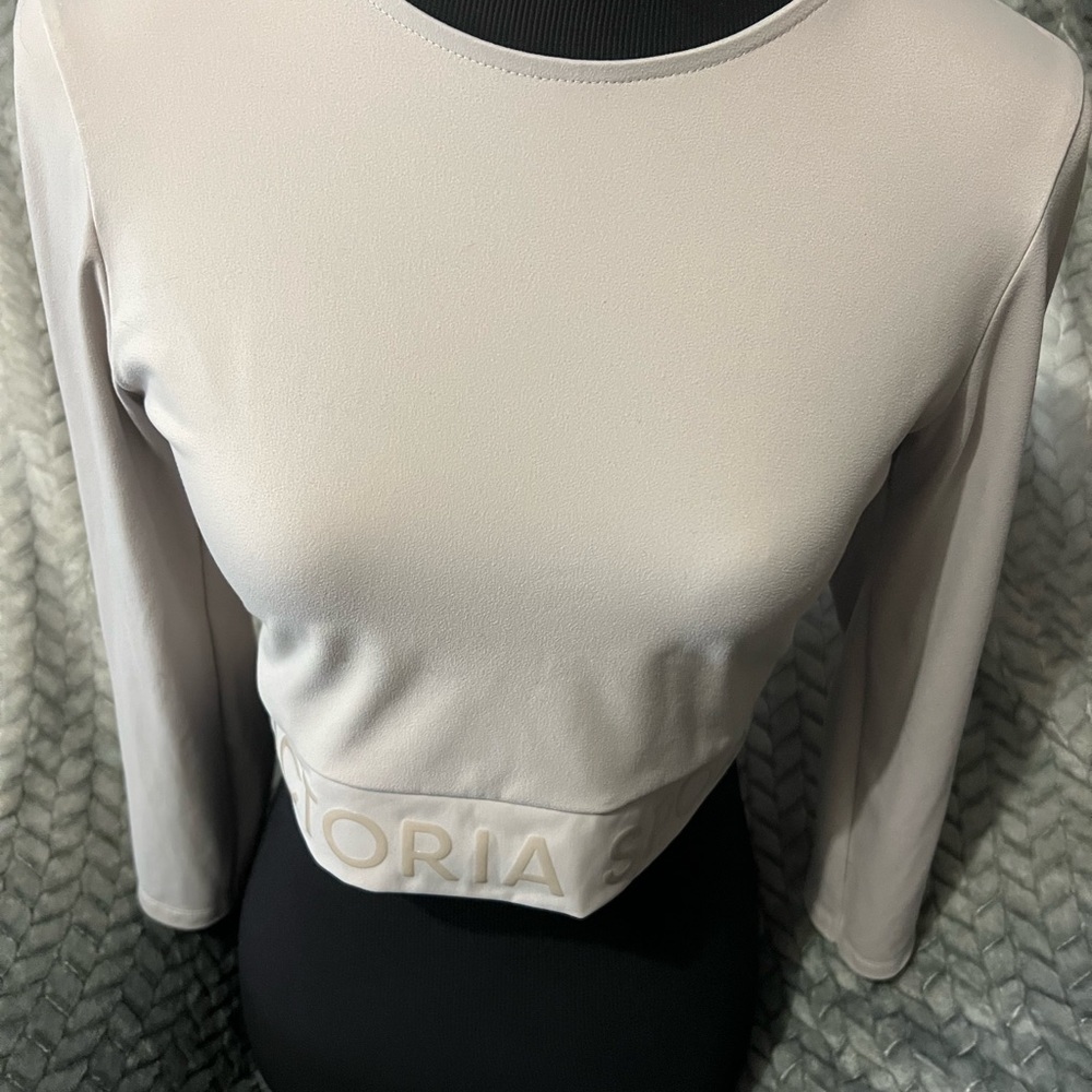 VICTORIA SECRET sport long sleeve crop top